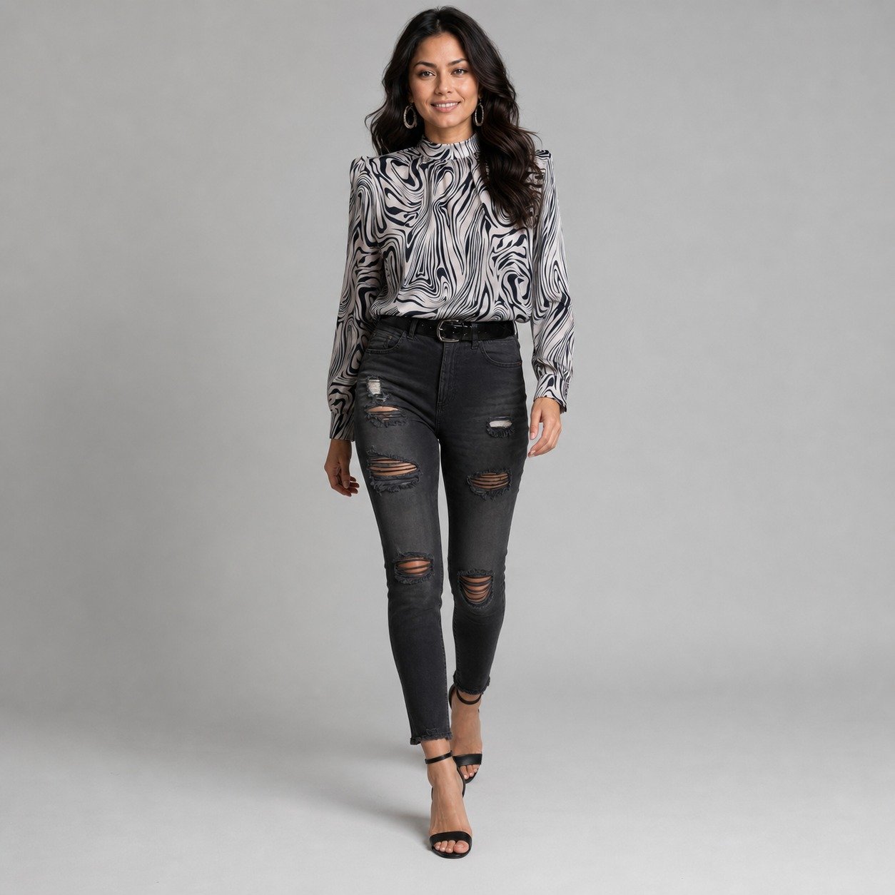 Blusa Satinada Estampada Negra para Mujer – Sateen 1591-1527 - Image 5