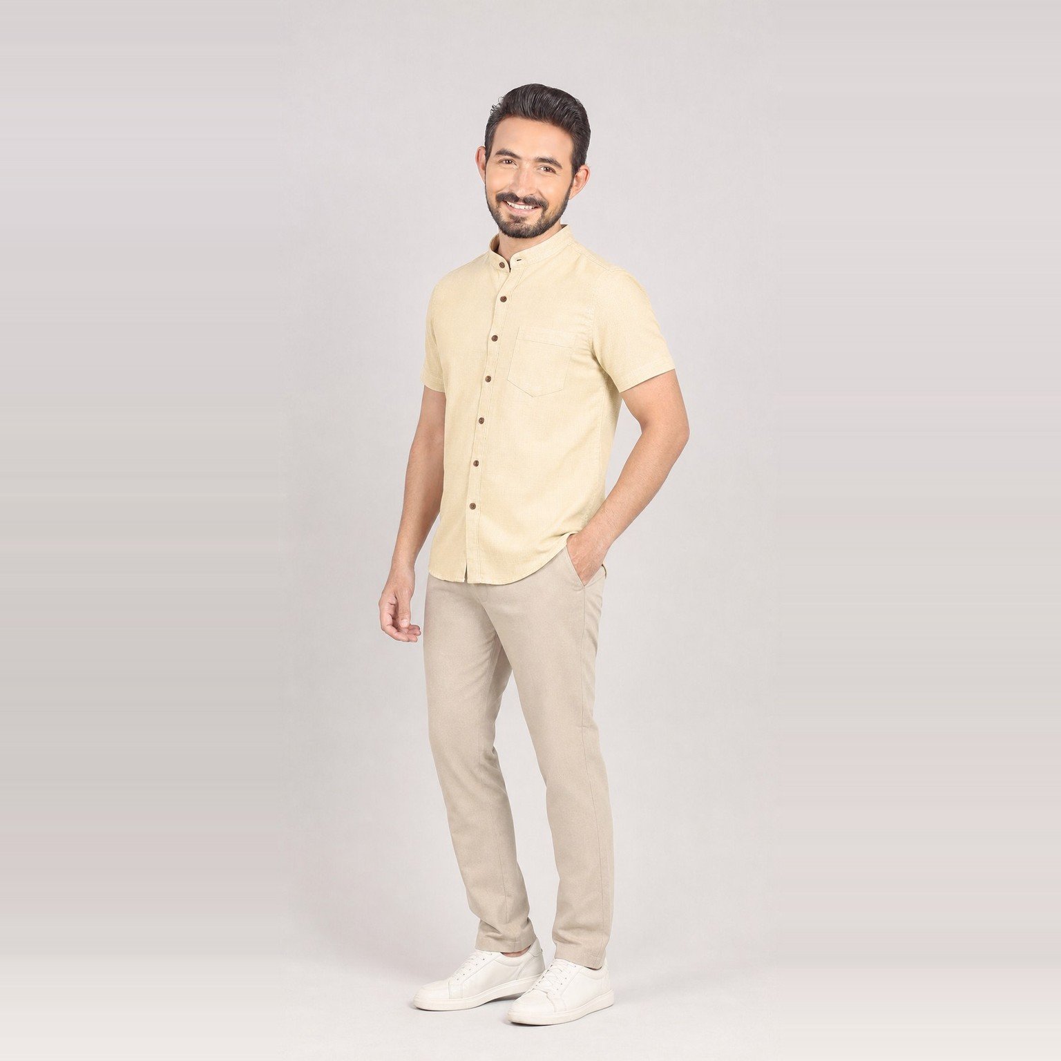 Camisa Pratzi Beige de Manga Corta para Hombre – Studio Bax 4001024 - Image 3
