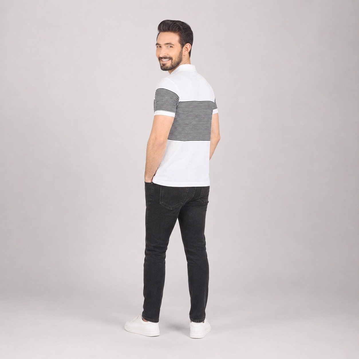 Polo Blanco con Líneas Negras para Hombre – Long Beach LBPC-V31-206J - Image 4