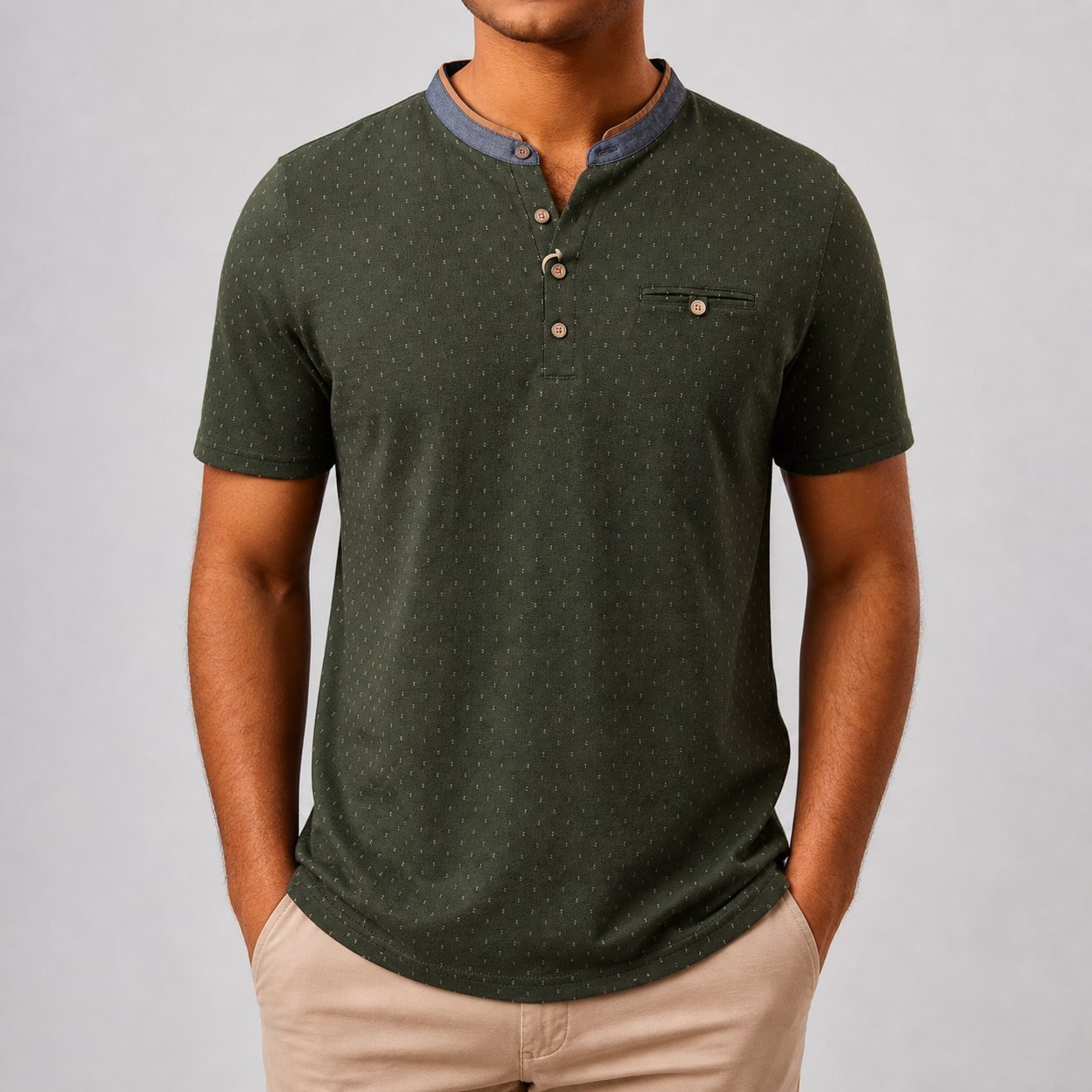 Polo Yugo Verde Militar de Cuello Mao para Hombre – Studio Bax 405858 - Image 2