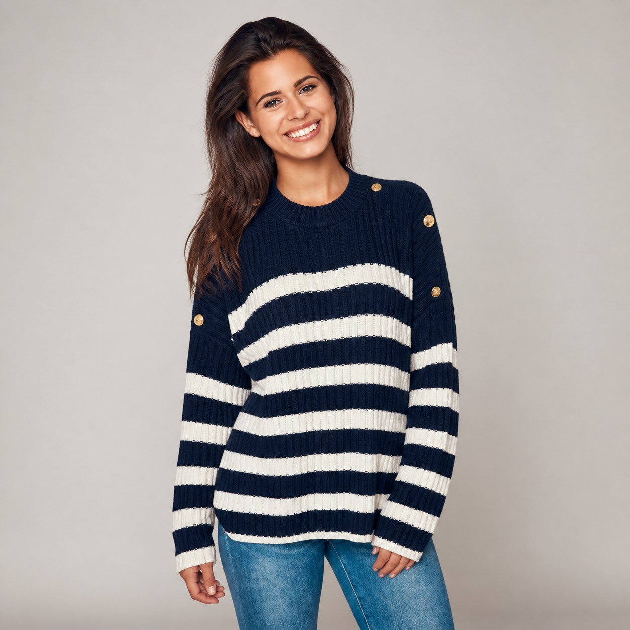 Saco Tejido Azul Marino con Botones para Mujer – Qu Style 210253 - Image 2